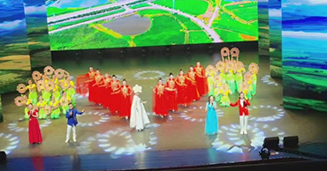 《大美乡村》主题歌曲在大美乡村春晚中唱响