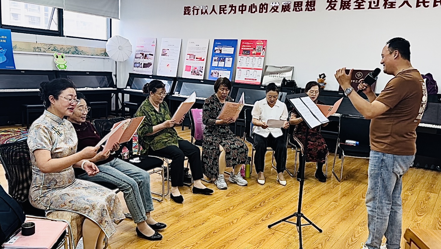 从巴渝到齐鲁，《大美乡村》唱响青岛：毛红波原创金曲凭银发传唱夯实全国IP根基
